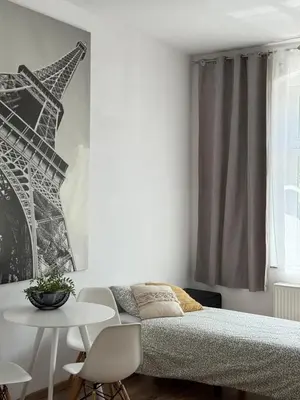 Łóżko lub łóżka w pokoju w obiekcie Pokoje u Bolka Świdnickiego