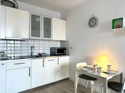 Kuchnia lub aneks kuchenny w obiekcie Dubois 7 Apartment - Self Check-In 20h - LIFT
