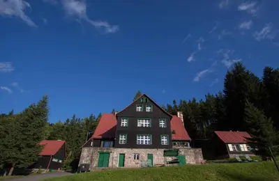 Budynek, w którym mieści się pensjonat