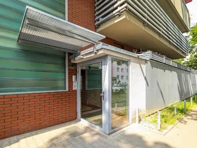 Budynek, w którym mieści się apartament