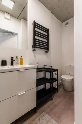 Łazienka w obiekcie RentPlanet - Studio Legnicka