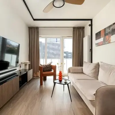 Prestiżowe Apartamenty z Widokiem na Rzekę i Parkingiem by Renters Prestige