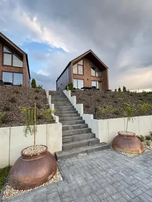Budynek, w którym mieści się apartament