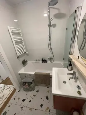 Łazienka w obiekcie Villa Roma Apartament z parkingiem, zabawkami, kawą Wrocław