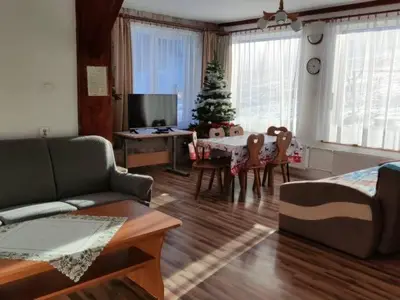 Telewizja i/lub zestaw kina domowego w obiekcie Agroturystyka Sielskie Góry