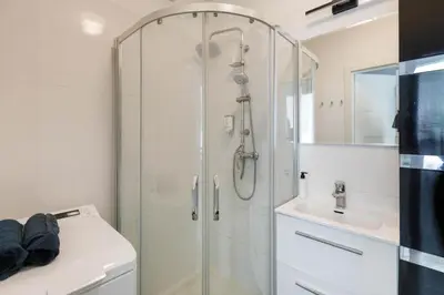 Łazienka w obiekcie Close-Central Wroclaw Apartment - Old Town - Comfortable and Cozy - W3