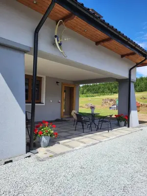 Budynek, w którym mieści się apartament