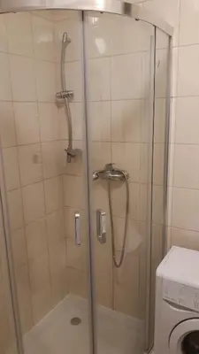 Łazienka w obiekcie Przytulne Mieszkanie Śródmieście - - blisko Dworca PKP, darmowy parking przy ulicy, późne wymeldowanie, balkon