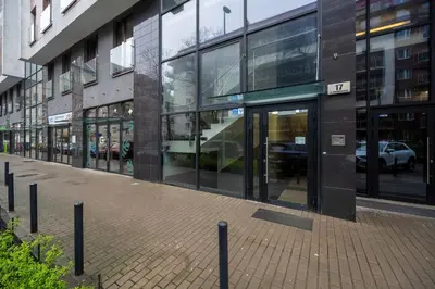 Budynek, w którym mieści się apartament