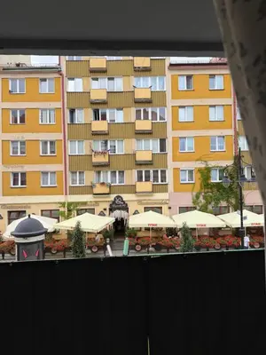 Budynek, w którym mieści się apartament