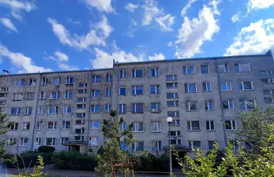 Budynek, w którym mieści się apartament