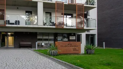 Budynek, w którym mieści się apartament