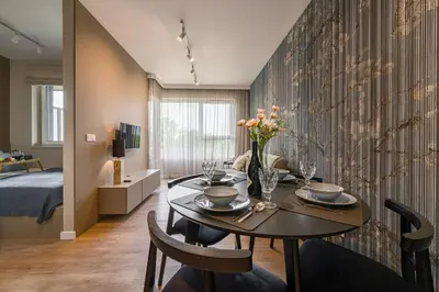 Łóżko lub łóżka w pokoju w obiekcie Dmowskiego Apt - Parking, Balcony - by Rentujemy