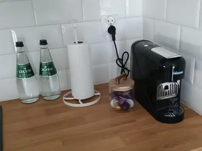 Zestaw do parzenia kawy i herbaty w obiekcie Mieszkanie Oborniki Śląskie