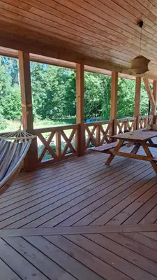 Balkon lub taras w obiekcie Domki pod Skałą