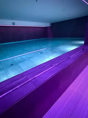 Basen w obiekcie Skyline LuxurySPA lub w pobliżu