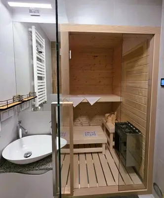 Łazienka w obiekcie 81 degrees - Hot Lodging - Gorąca Kwatera w centrum Gliwic z prywatną sauną