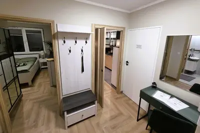 Kuchnia lub aneks kuchenny w obiekcie 81 degrees - Hot Lodging - Gorąca Kwatera w centrum Gliwic z prywatną sauną