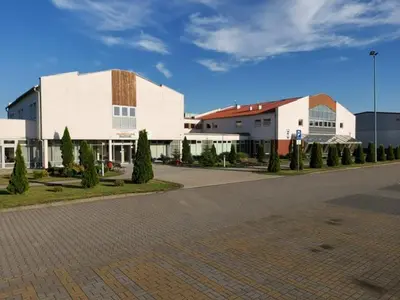 Budynek, w którym mieści się hotel
