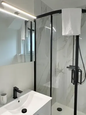 Łazienka w obiekcie Apartamenty Zloty Pociąg