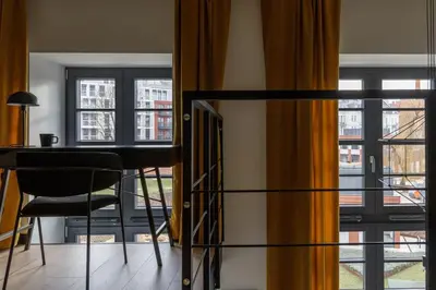 Balkon lub taras w obiekcie Close-Golden Apartments Wroclaw - Stylish Loft Apartment - Great Location &Jana Pawła33