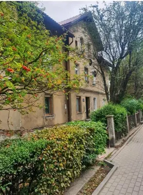 Budynek, w którym mieści się apartament