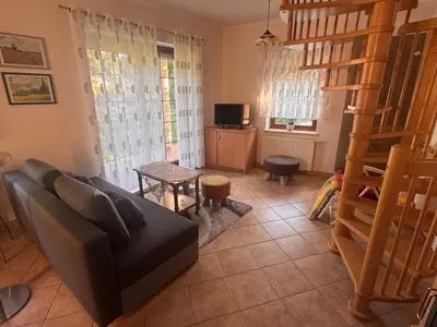 Telewizja i/lub zestaw kina domowego w obiekcie Domek Rychleby