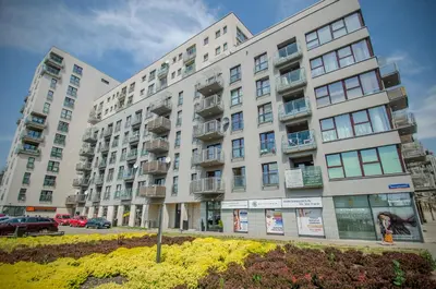 Budynek, w którym mieści się apartament