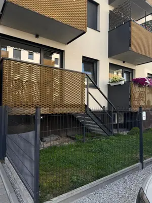 Budynek, w którym mieści się apartament