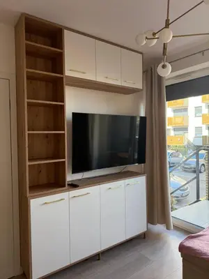Telewizja i/lub zestaw kina domowego w obiekcie Przytulny zakątek z tarasem dla Dwojga