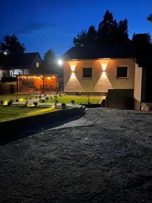 Ogród w obiekcie Apartamenty nad Starynką