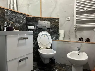 Łazienka w obiekcie Apartamenty u Natana