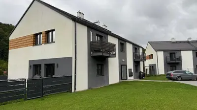 Budynek, w którym mieści się apartament