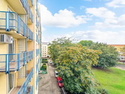 Budynek, w którym mieści się apartament