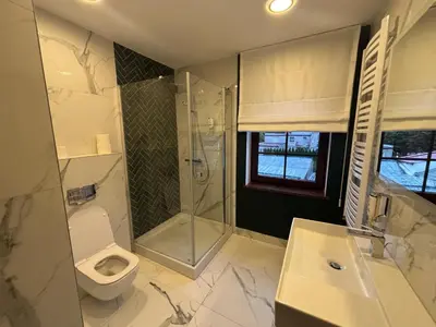 Łazienka w obiekcie Villa Parkova Strzelin