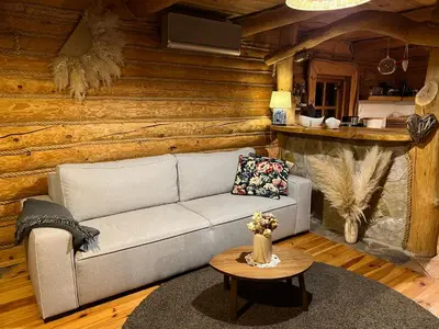 Część wypoczynkowa w obiekcie Domek LAVENDA z widokiem na rzekę - Basen, Jacuzzi, Sauna - Magiczny ogród - 0,5ha prywatnej przestrzeni