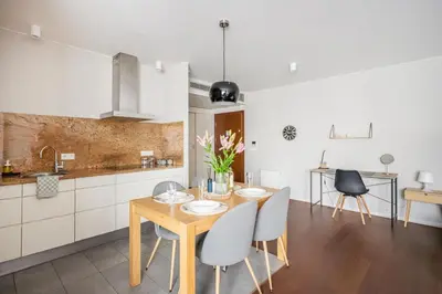 Kuchnia lub aneks kuchenny w obiekcie NiceOne Apartment Number 9 - W samym Centrum!