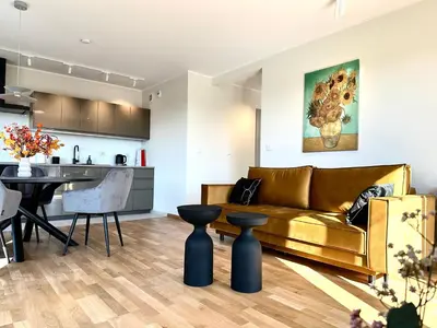Część wypoczynkowa w obiekcie Madalińskiego Apt 25 - Balcony & Lift - 700m Main Station