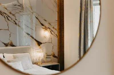 Łóżko lub łóżka w pokoju w obiekcie Witolda - luksusowy apartament w centrum - Fair Rentals