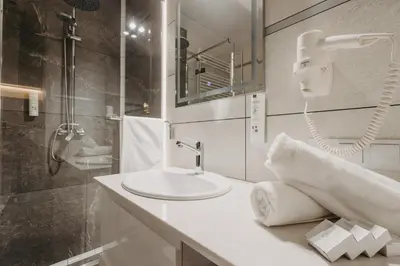 Łazienka w obiekcie Witolda - luksusowy apartament w centrum - Fair Rentals