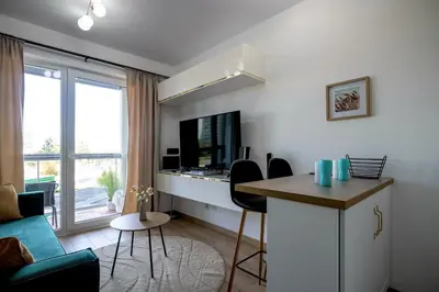 Telewizja i/lub zestaw kina domowego w obiekcie RentPlanet - Studio Hallera