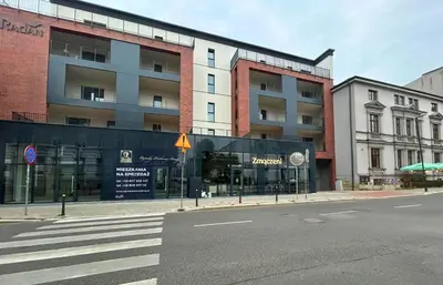 Budynek, w którym mieści się apartament