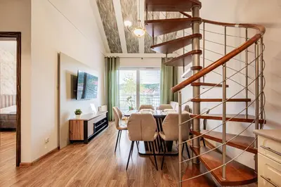 Telewizja i/lub zestaw kina domowego w obiekcie Vacation Club - Aleja Zwycięzców 3 Apartament 34