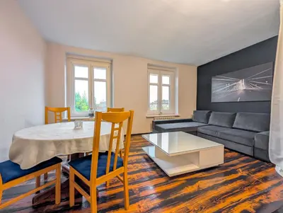 Plan piętra w obiekcie Trzebnicka Spacious Apartment by BookingHost