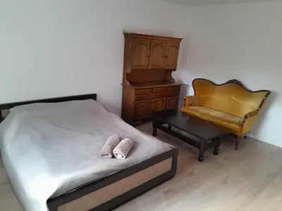 Łóżko lub łóżka w pokoju w obiekcie U Mariki