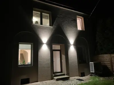 Budynek, w którym mieści się dom wakacyjny