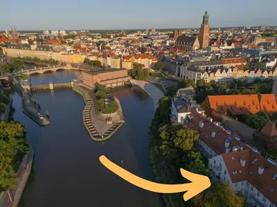 Widok na rzekę nieopodal tego apartamentu