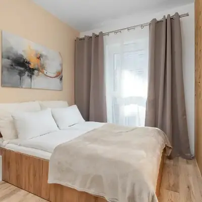 Cosy Studio in Wrocław Near the River with Parking and Balcony by Noclegi Renters