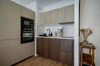 Kuchnia lub aneks kuchenny w obiekcie RentPlanet - Apartament Braniborska 74