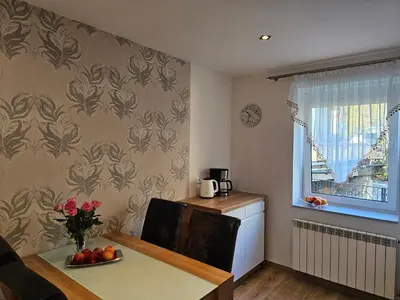 Zestaw do parzenia kawy i herbaty w obiekcie Apartament 9 Delux - Bliżej Zdroju